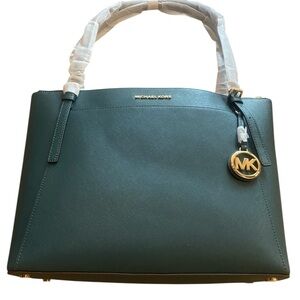 Michael Kors Voyager Large Blue Leather Tote New w Tags & Dust Bag 🎊